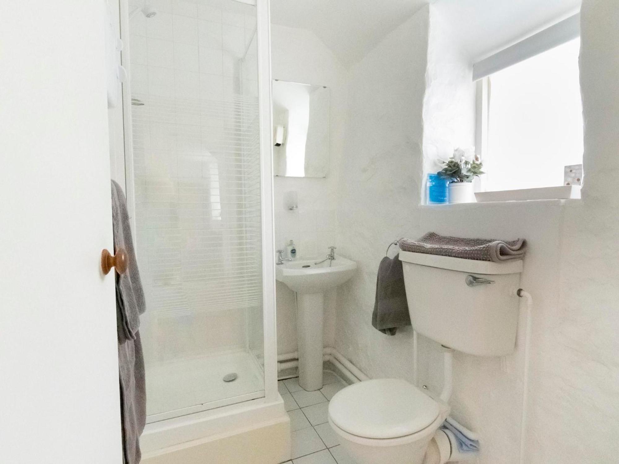 Secluded Holiday Home In Ceredigion With Garden Pennant  エクステリア 写真